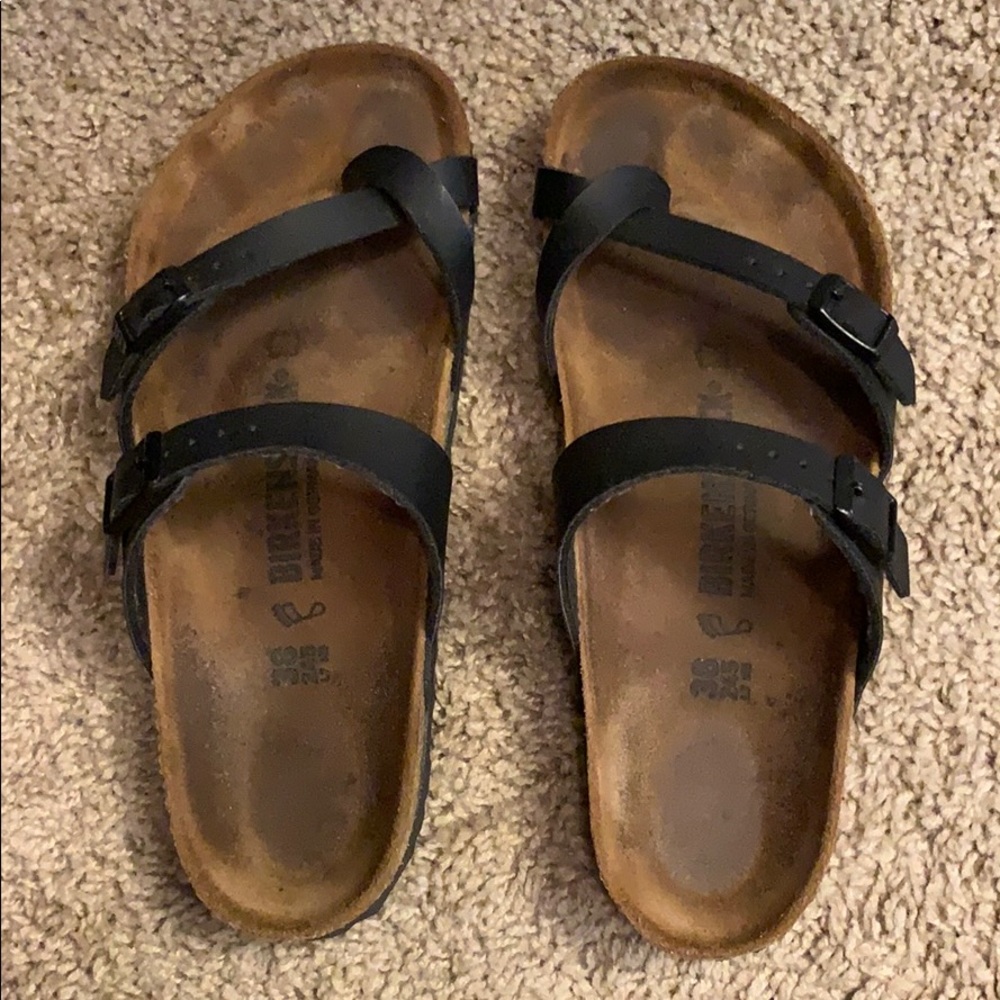 Mayari Birkenstock’s